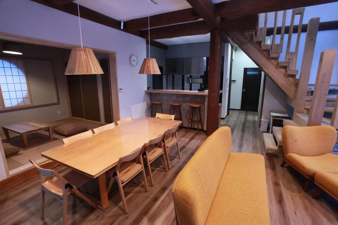 Chise Fukuro By H2 Life Villa Furano 0*,  Japan